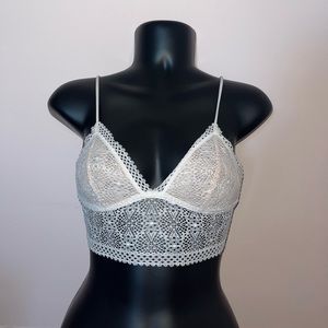 VICTORIAS Secret Lace Bralette | Size XSP
